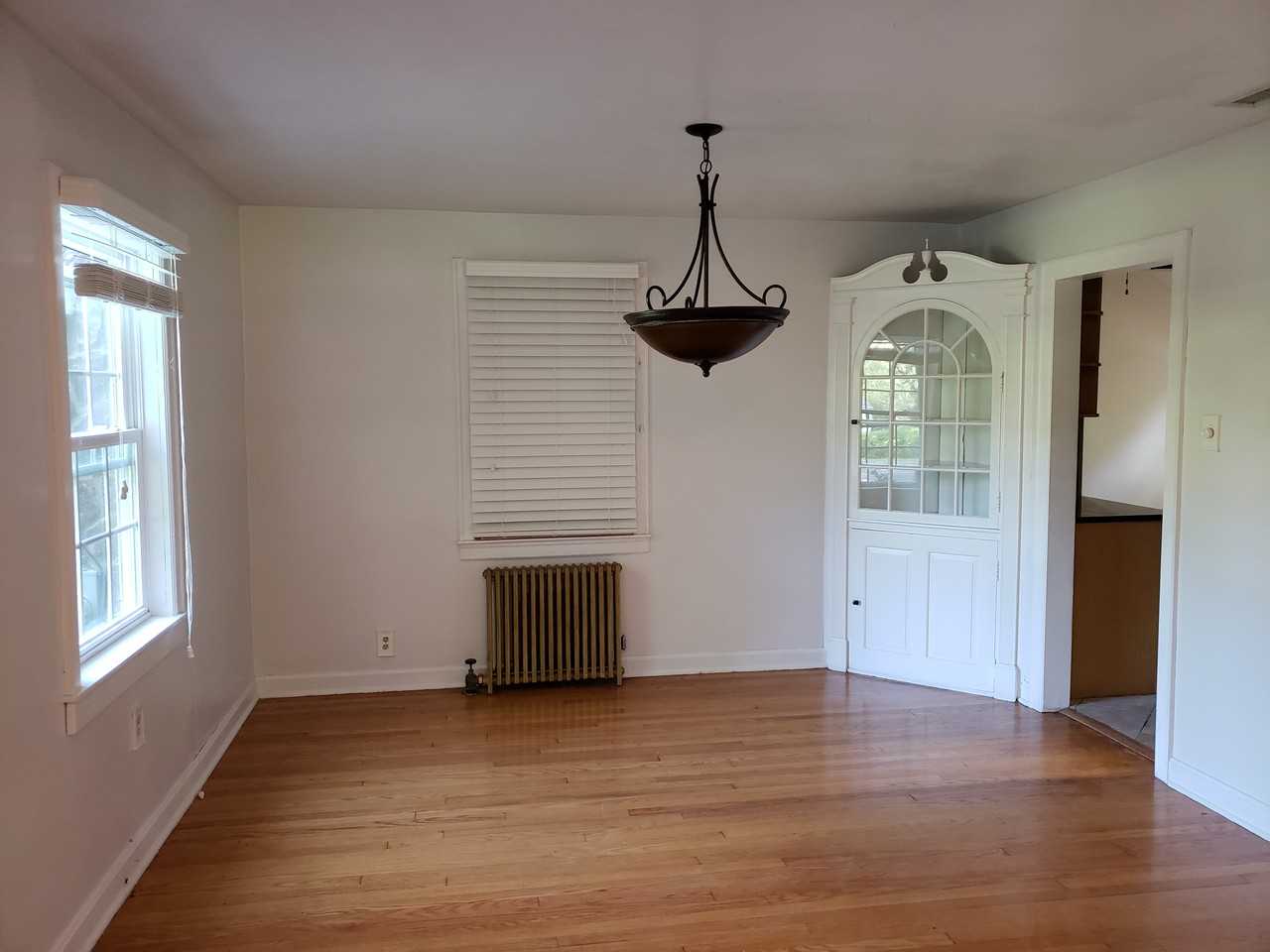 1704 Makefield Rd - Photo 3 of 12