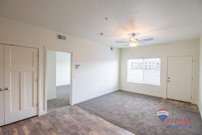 726 E 500 S #102 - Photo 3 of 15