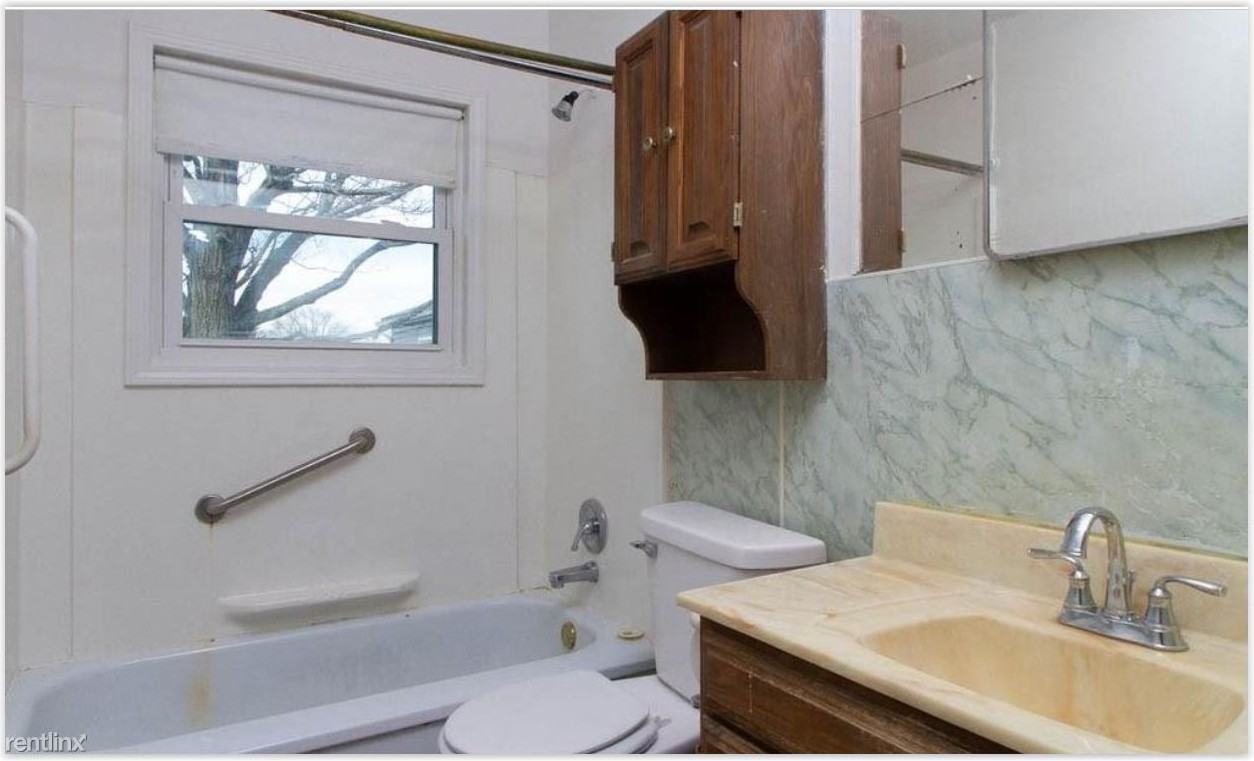2424 Mc Cartney Rd - Photo 3 of 8