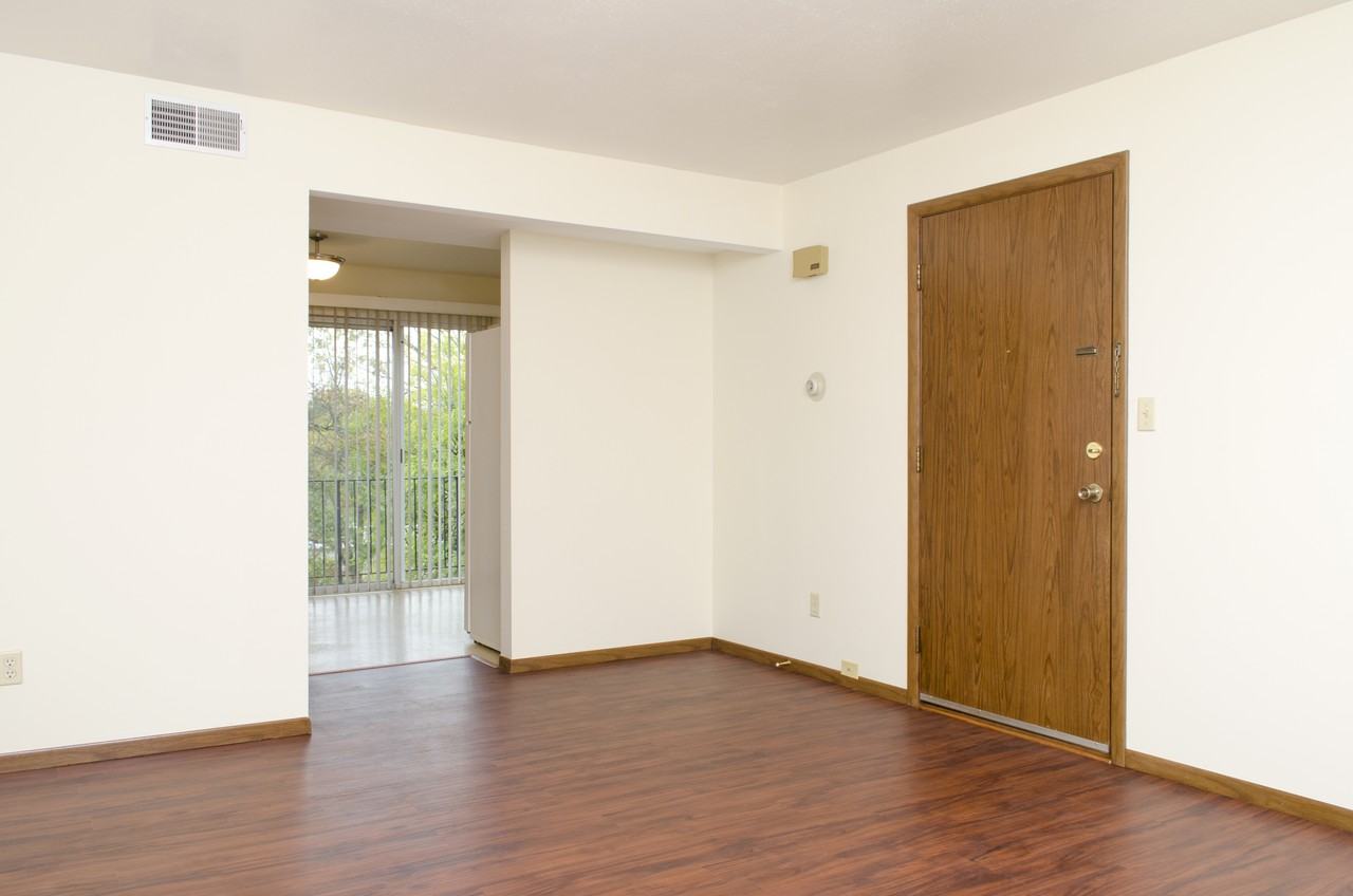 Tiffany Court Apartments in Peoria, IL 61614 Zumper