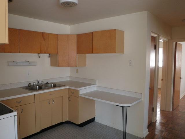 Gaslight Property - Photo 3 of 7