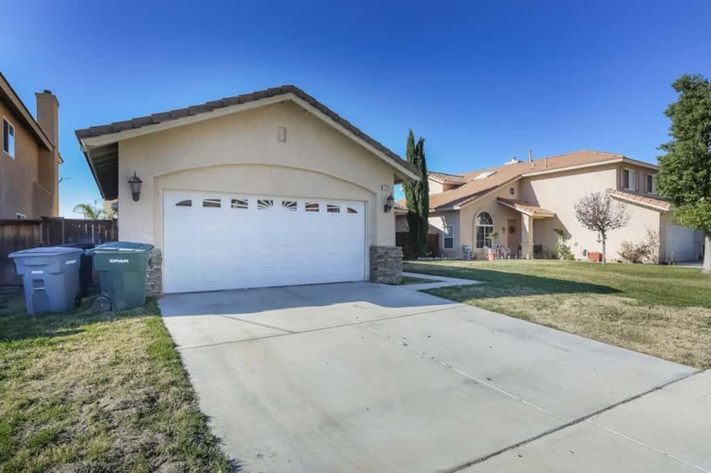 1714 Western Village Dr - Photo 2 of 28