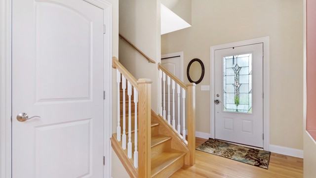 155 S Ellis St - Photo 3 of 23