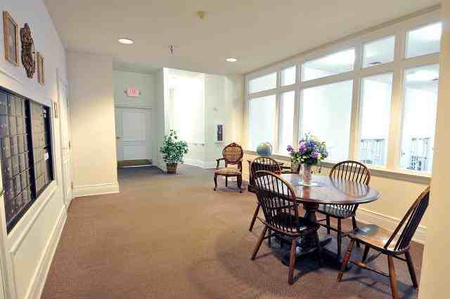 The Androy Senior Apartment Rentals - Photo 2 of 11