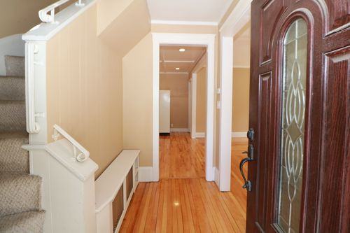 177 Stetson Avenue - Photo 3 of 8