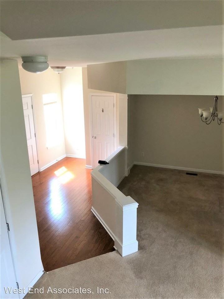 1452 Waterbury Road - Photo 3 of 12