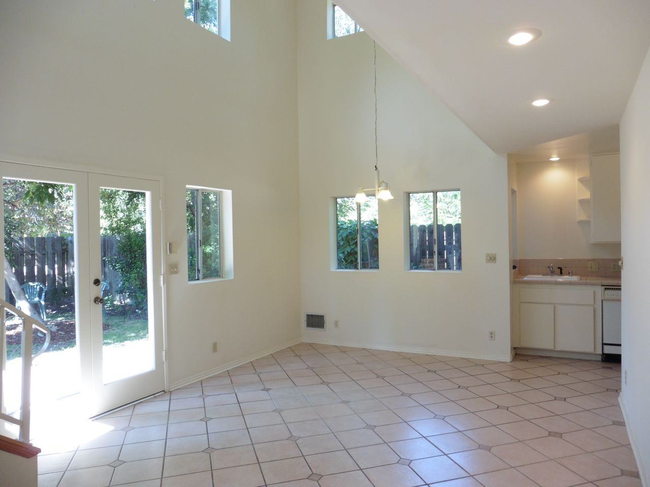 12833 Landale St - Photo 2 of 27