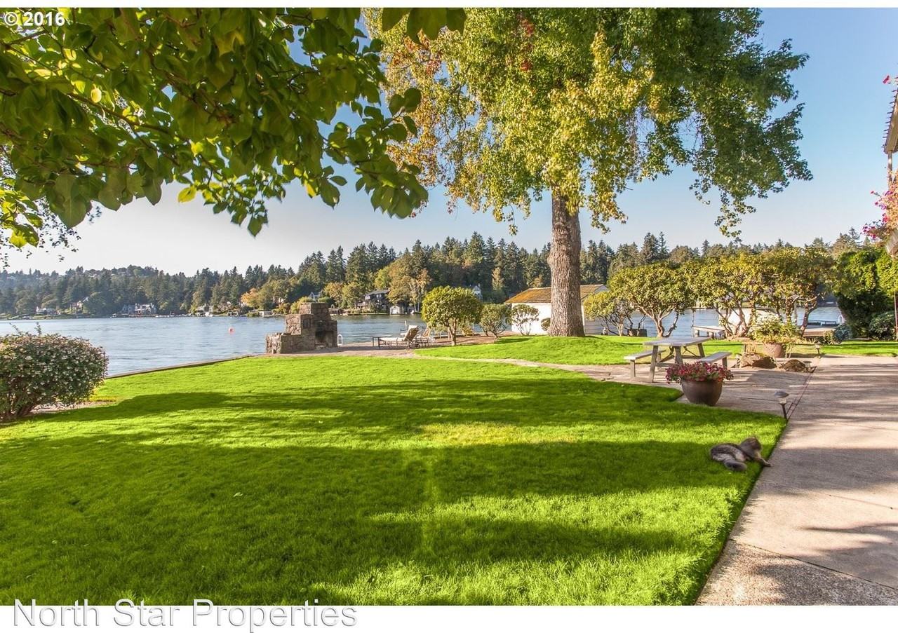 951 Westpoint Rd - Photo 2 of 17