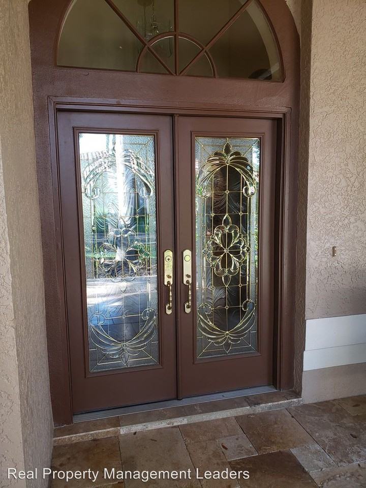 9344 Deer Creek Dr - Photo 2 of 41