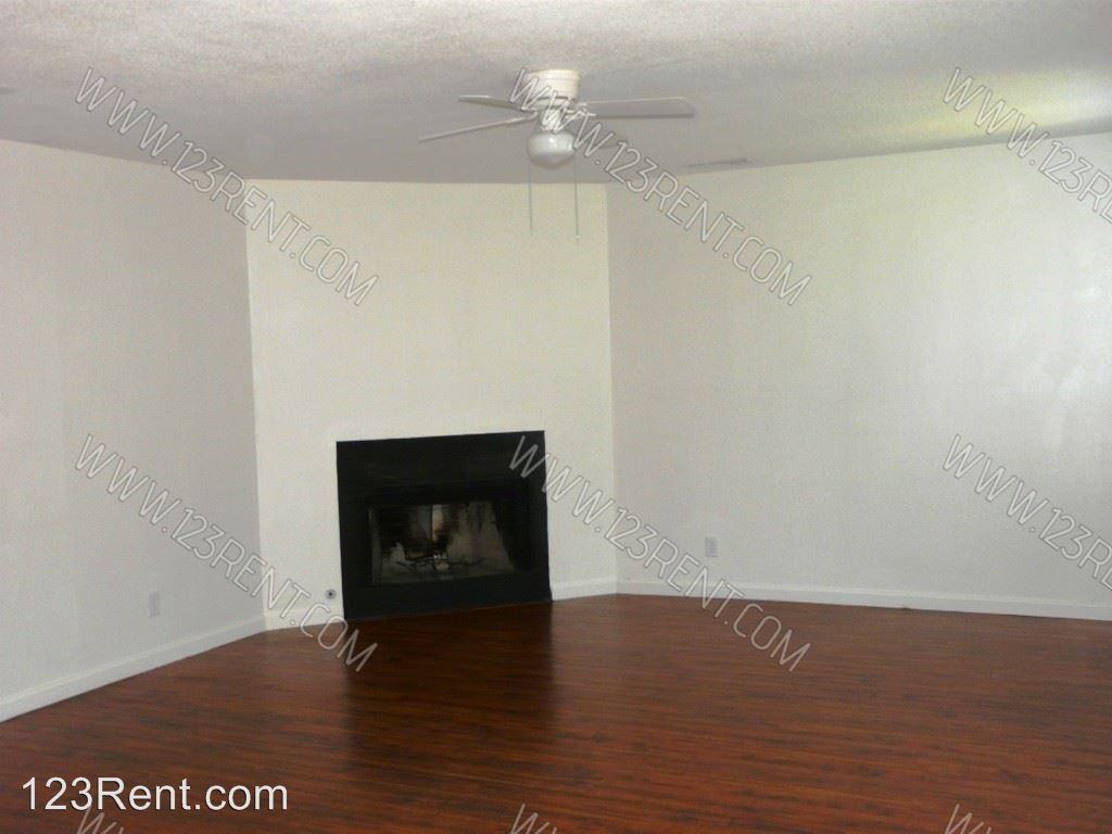 1103 W Ave J 7 - Photo 2 of 27