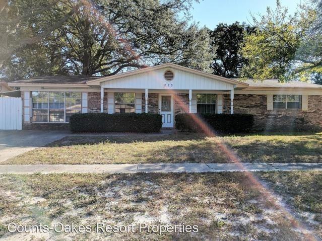 215 S Kimbrel Ave - Photo 2 of 12