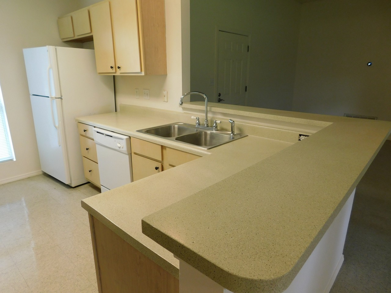 40 Serenata Ct - Photo 3 of 15