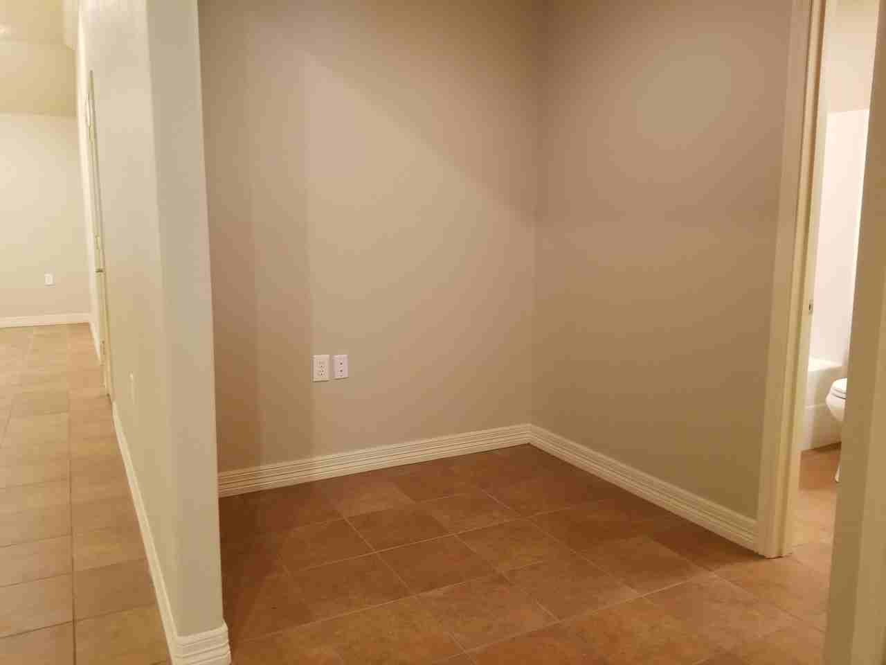 108B Springwood Cir - Photo 6 of 10