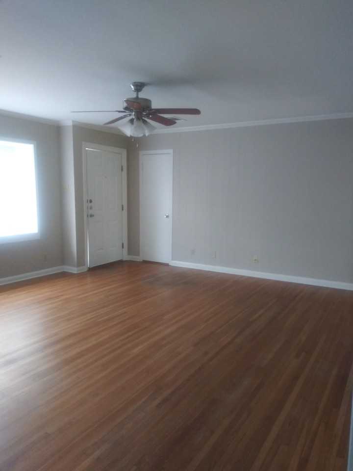 2203 Helena Ave - Photo 2 of 11