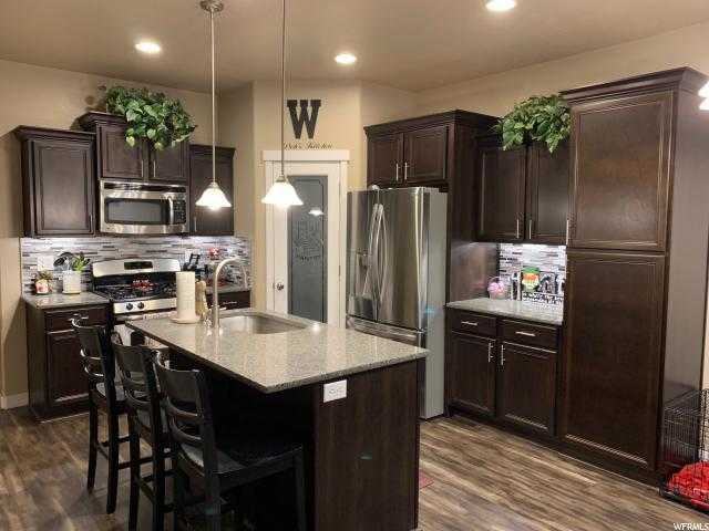 3767 Angelica Way - Photo 2 of 17