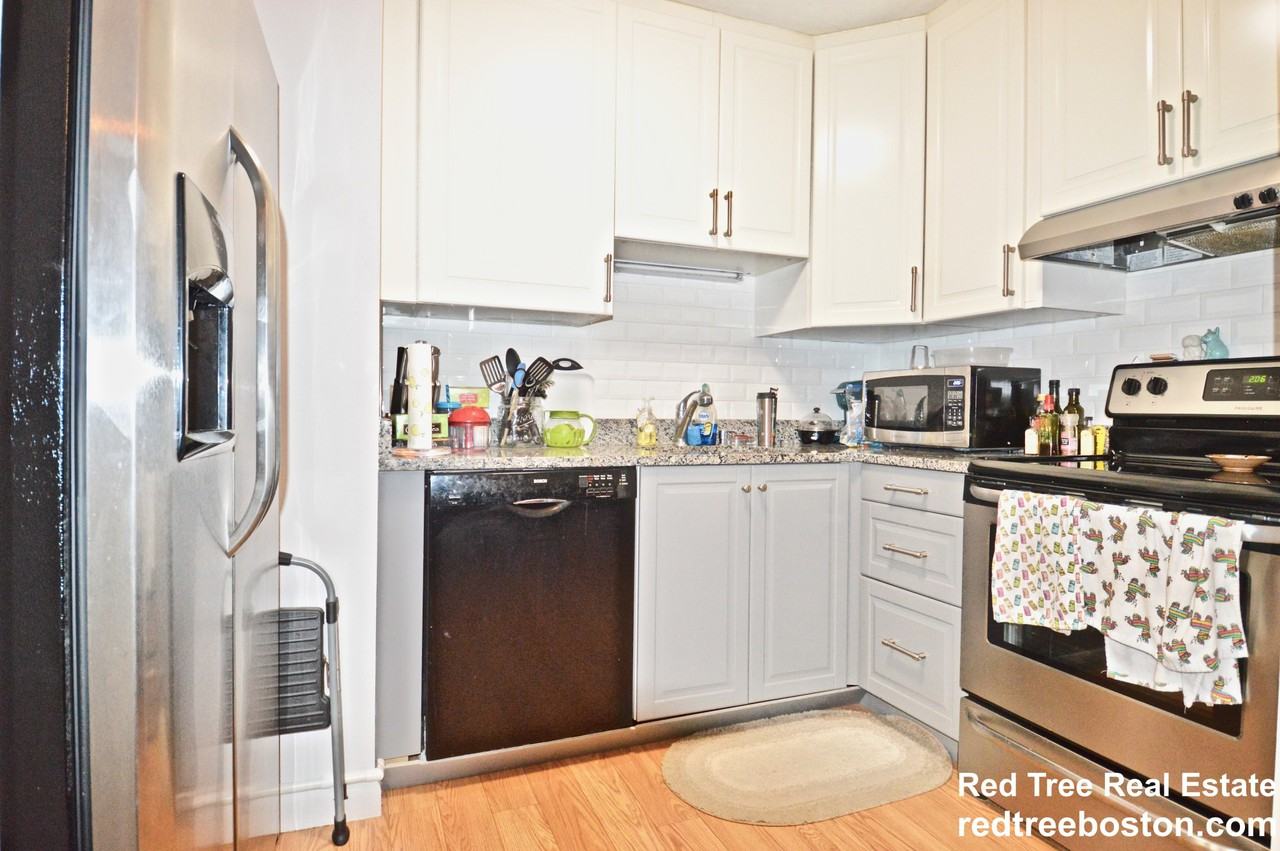 10 Scottfield Road #24