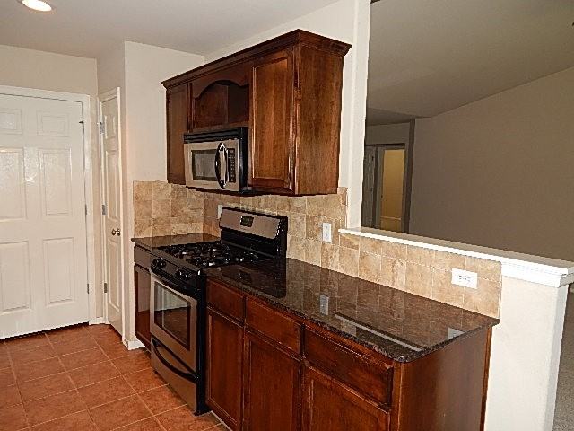 4035 W 105th St S - Photo 2 of 22