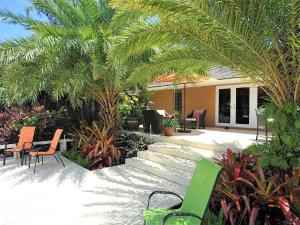 2213 NE 16th St - Photo 2 of 29