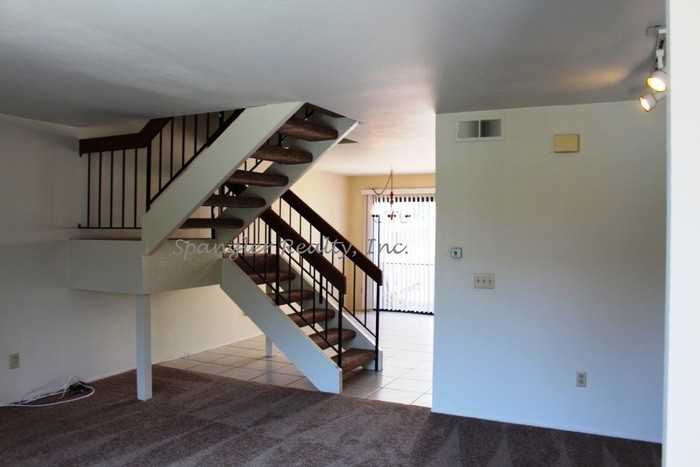 6822 Briarwood Dr - Photo 2 of 10