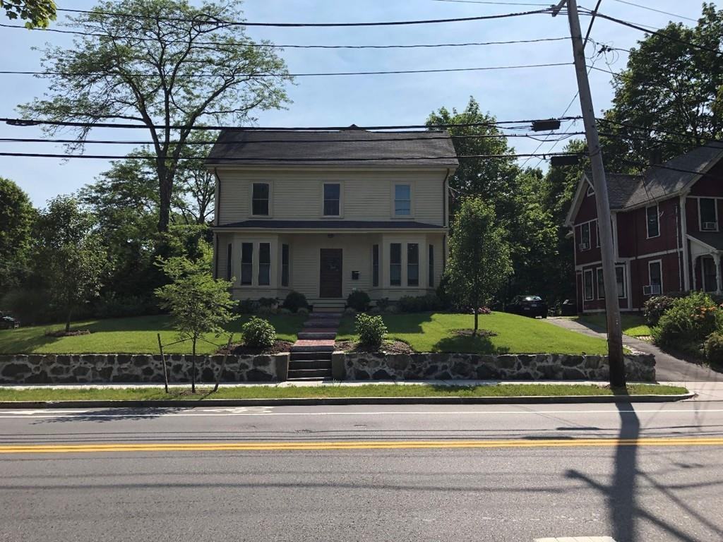 1024 Massachusetts Ave - Photo 2 of 29