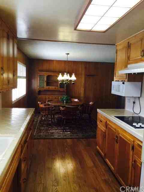2381 Silver Tree Rd - Photo 3 of 8