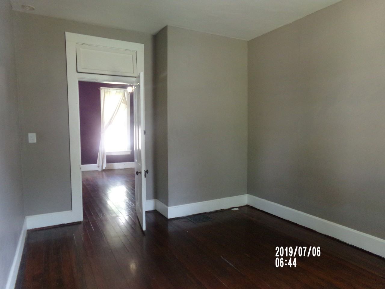 3134 Arlington Avenue - Photo 3 of 20