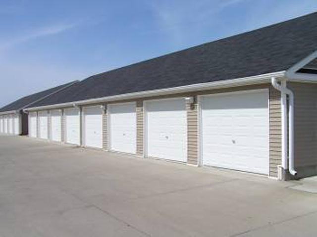 Avondale Trace Apartments - Photo 2 of 3