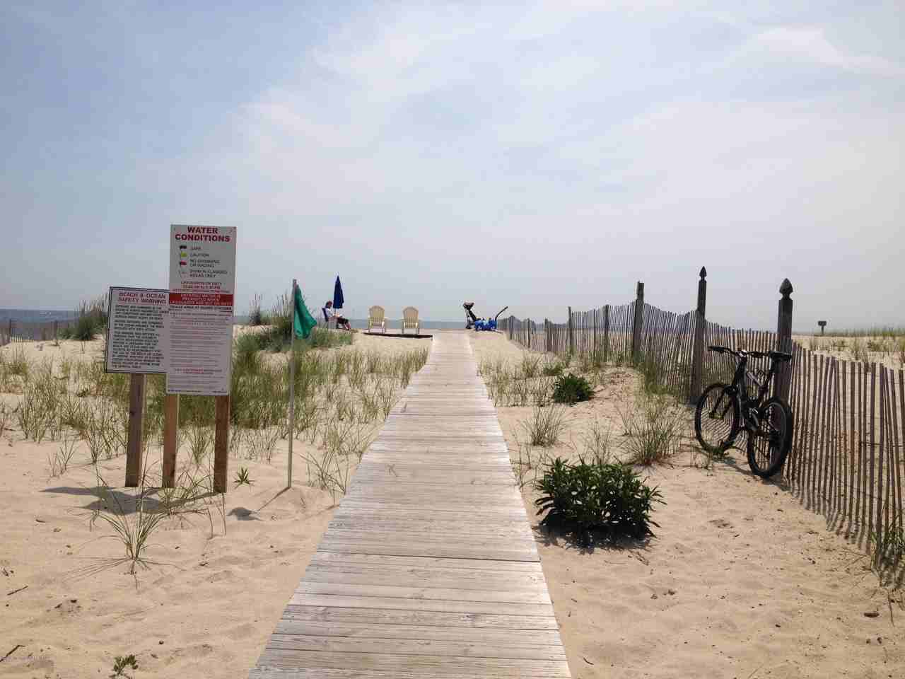 416 Elizabeth Ave - Photo 2 of 14