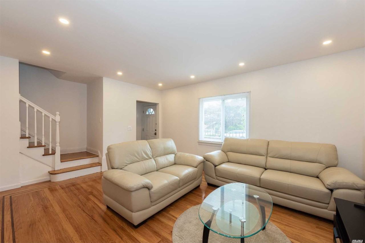 75-18 176th St - Photo 2 of 20