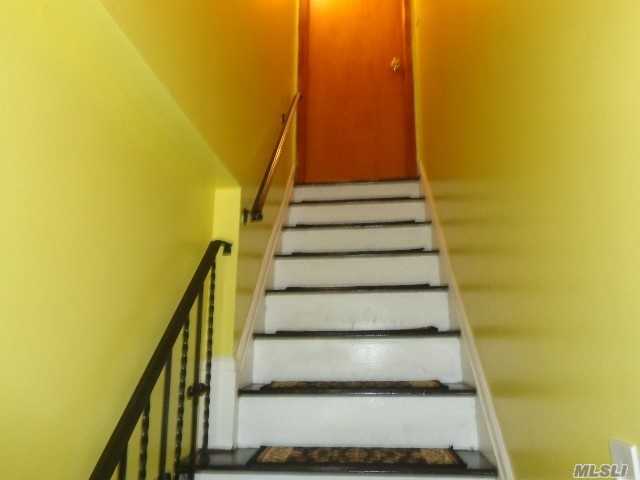 666 Dorothea Ln - Photo 2 of 13