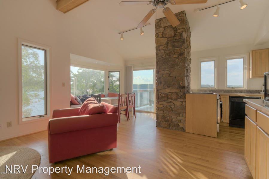 4442 Frazier Rd - Photo 2 of 17