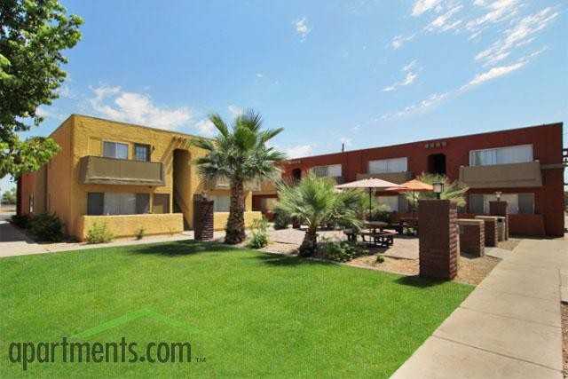 Sunflower Apartments - Photo 3 of 14