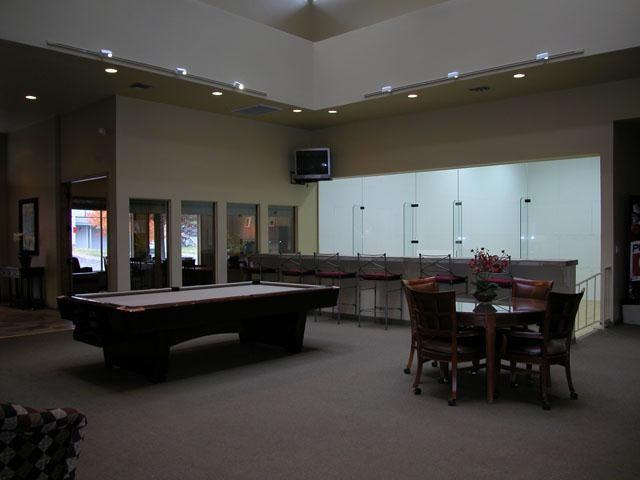 Silver Ridge Apartments - Photo 3 of 5