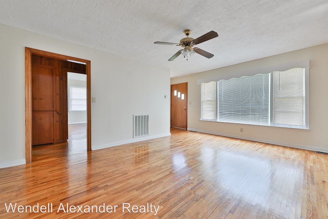 605 Pikeview St - Photo 2 of 12