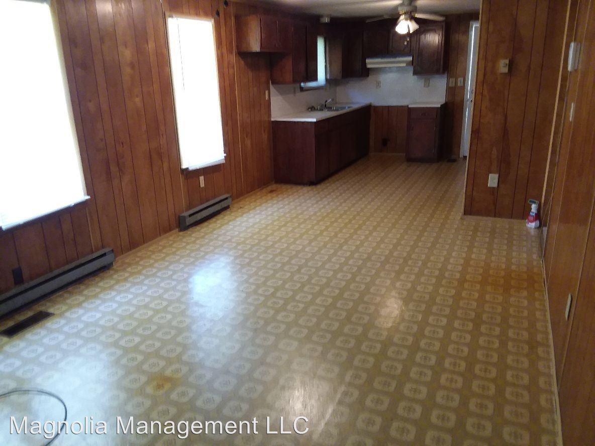 4381 Warrenton Rd - Photo 3 of 10