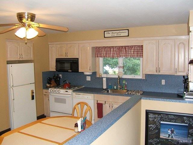 81 North Ave - Photo 2 of 9