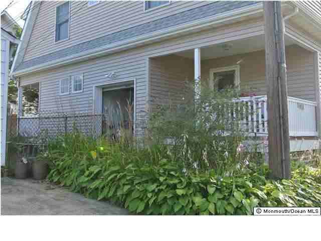 410 Sylvania Ave #REAR - Photo 2 of 23