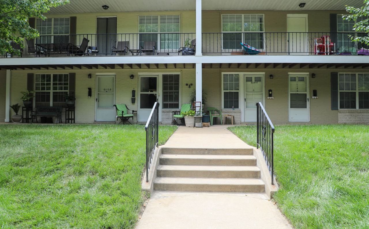 Lake Falls Apartments - Photo 6 of 8