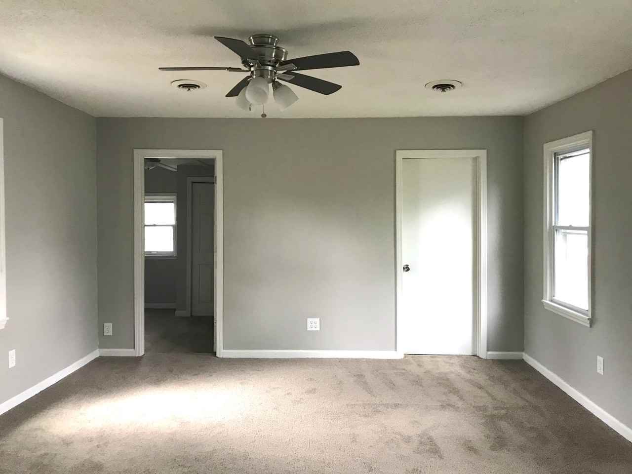 8217 Rose Street - Photo 3 of 19