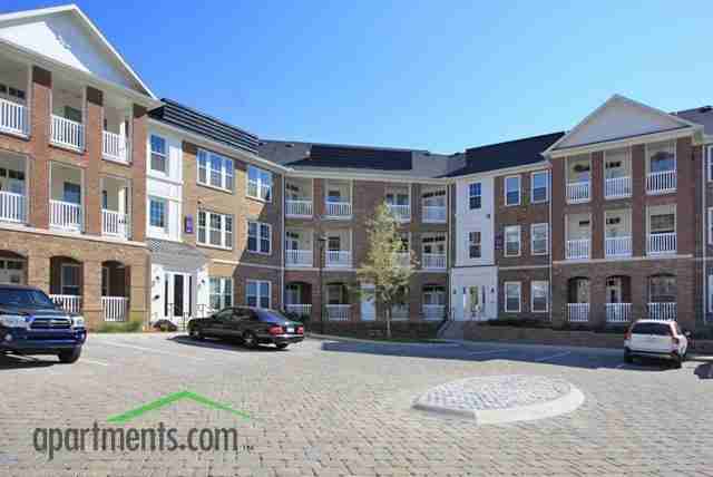 Bell Franklin Gateway - Photo 2 of 58