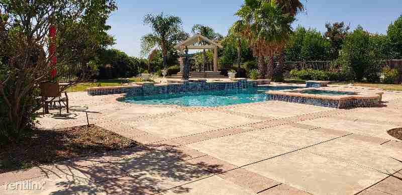 3781 Monteverde Dr - Photo 2 of 14