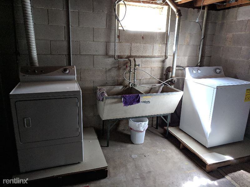 5427 N Mohawk Ave - Photo 2 of 11