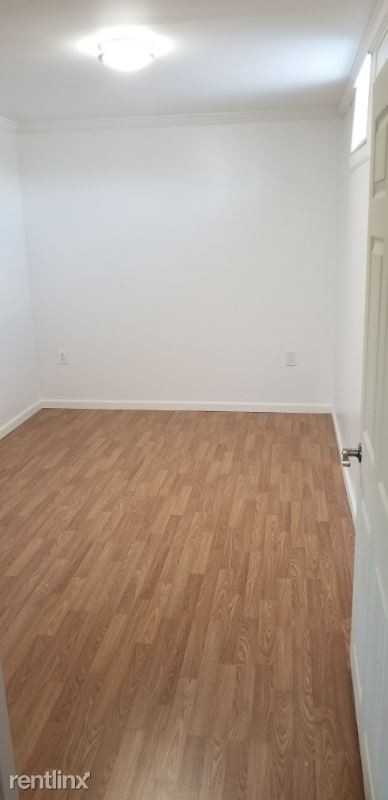 122 Exeter Rd #1 - Photo 3 of 5