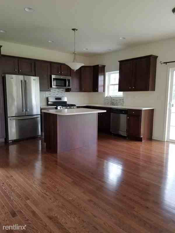 2178 Eagles Landing Dr - Photo 3 of 10