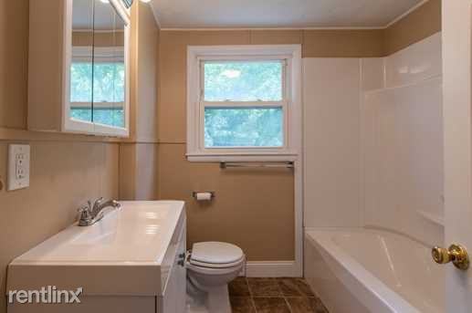 5 Carver St A - Photo 2 of 6