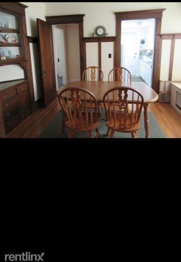 142 Lincoln St - Photo 3 of 8