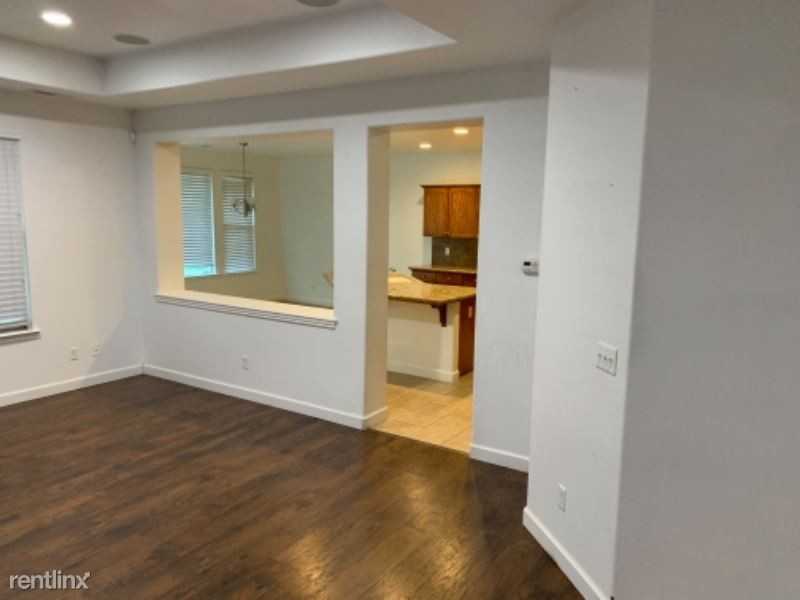 7264 W Morris Ave - Photo 3 of 26