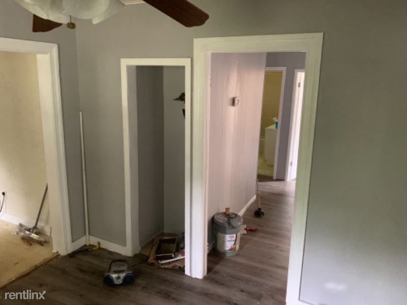 3804 W Blount St - Photo 3 of 4