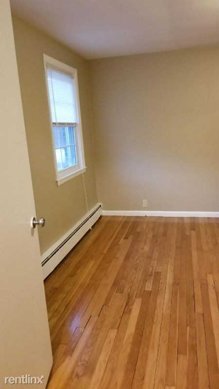 41 Patty Ln - Photo 3 of 8