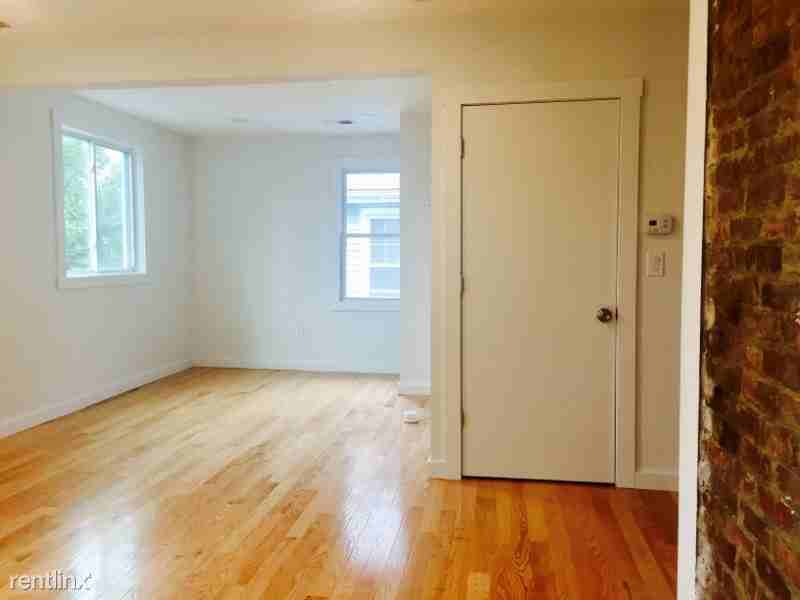 224 N Fullerton Ave - Photo 2 of 15